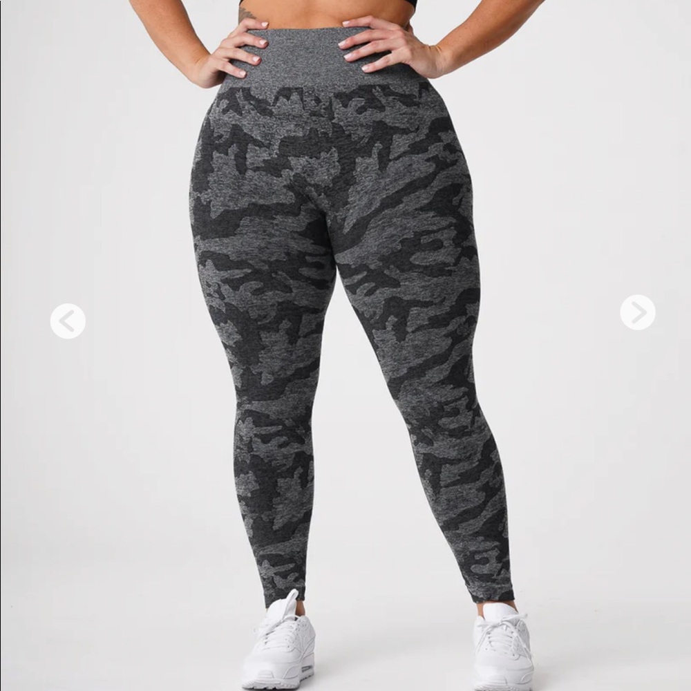 NVGTN Camo Leggings
